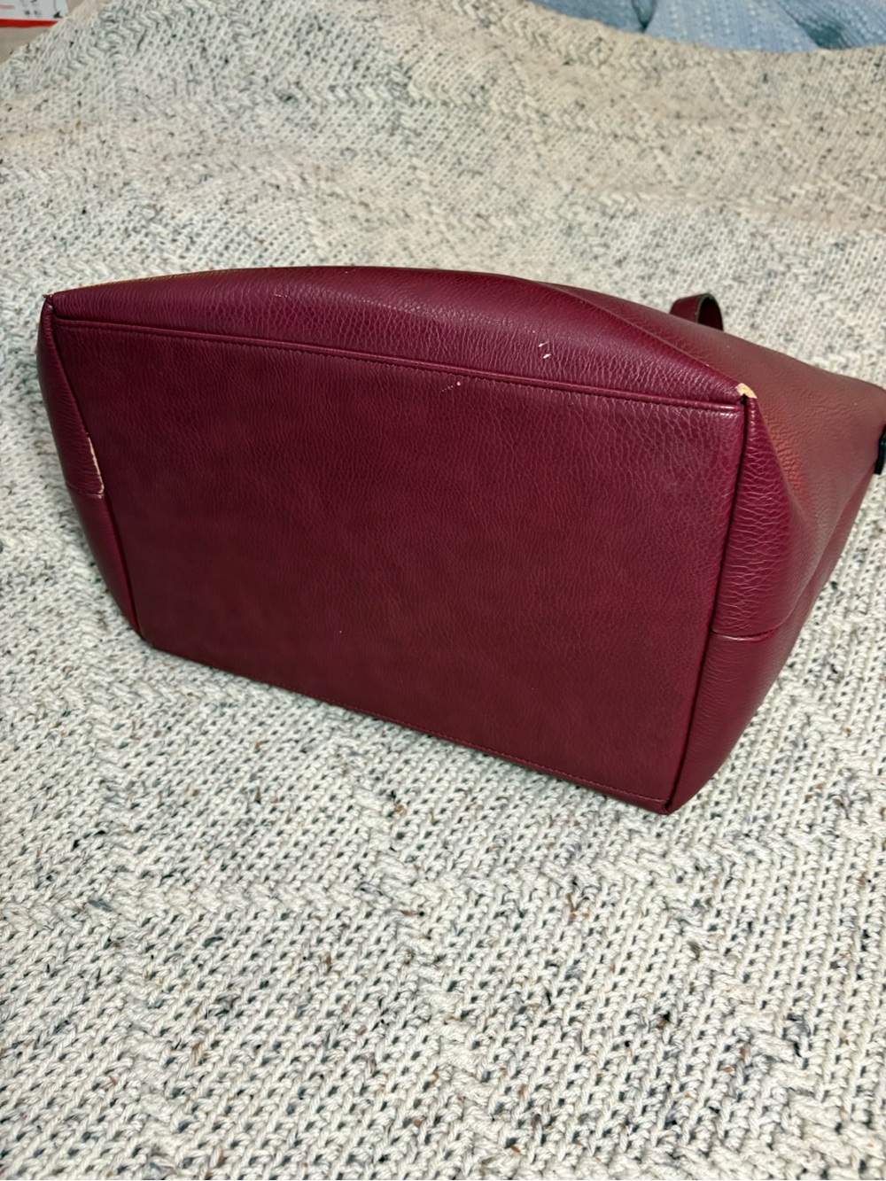 Poppy & Peonies Go Getter Tote in Berry - Picture 5 of 16